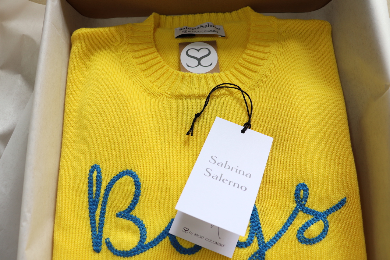 Sabrina Salerno's pullover